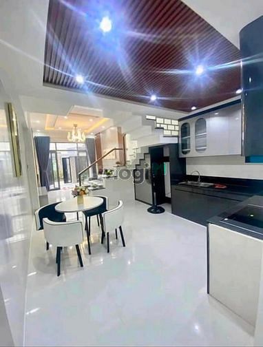 Hình ảnh Có 1-0-2 Nhà Hẻm bán 56m2 Lê Văn Việt,Q9 - SHR