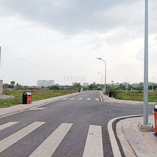 Hình ảnh Bán đất hẻm xe tải Bình Tân 100m2 đông dân