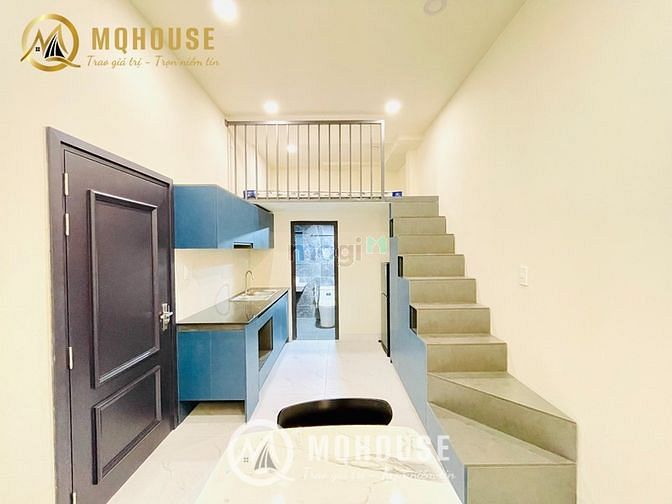 Hình ảnh Duplex Studio ban công cửa sổ gần CV Làng Hoa
