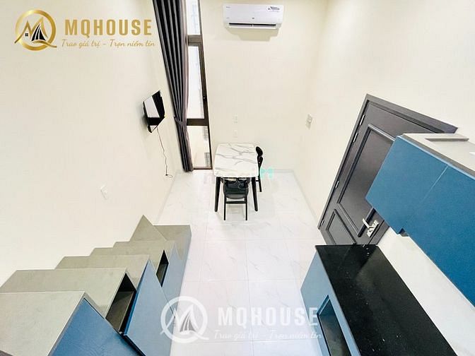 Hình ảnh Duplex Studio ban công cửa sổ gần CV Làng Hoa