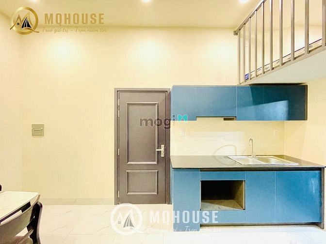 Hình ảnh Duplex Studio ban công cửa sổ gần CV Làng Hoa
