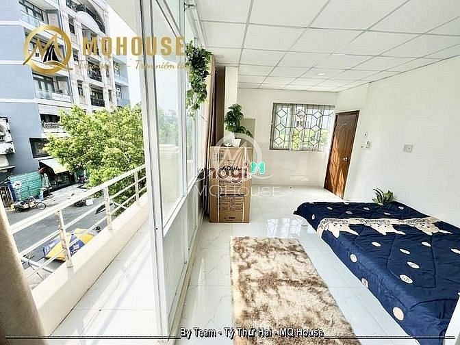 Hình ảnh CH Studio balcon có thang máy ngay Hoàng Hoa Thám