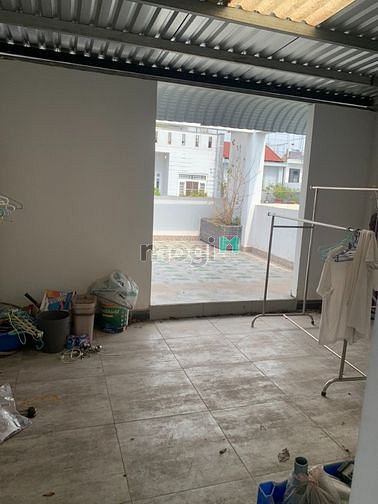 Hình ảnh Cho thuê nhà góc 2 mt, lộ 9m & 10m