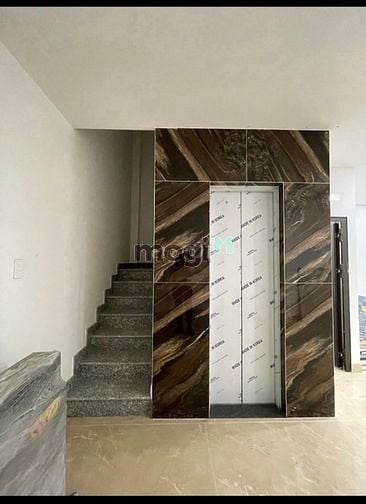 Hình ảnh Cho thuê nhà hxt 75/1c Nguyễn Cửu Vân p17 q Bình Thạnh .