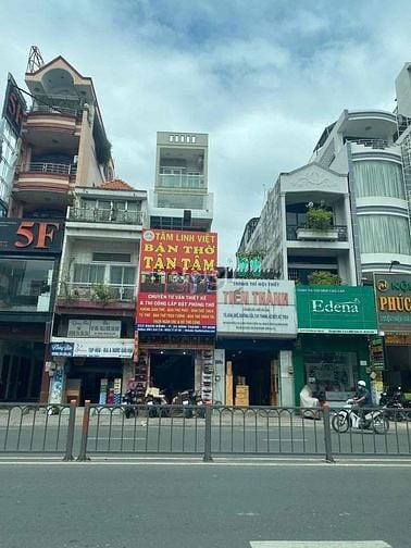 Hình ảnh Bán gấp Nhà mặt tiền Bạch Đằng BÌNH THẠNH