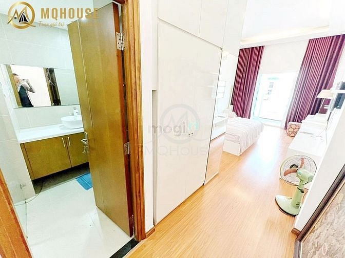 Hình ảnh Mb6623 nạp rút nhanh chóng Ban công 40m2 gần Hàng Xanh - cầu Sài Gòn
