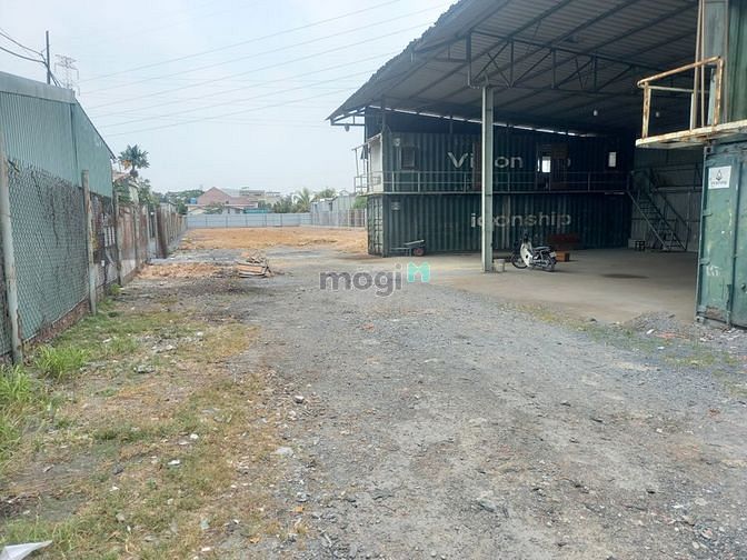 Hình ảnh Cho Thuê Đất 2500m MT QL1A Quận 12. Xe Container 24/24