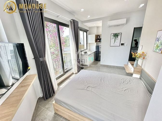 Hình ảnh Mb6623 nạp rút nhanh chóng Studio cửa sổ full nt ngay cầu Bông gần Phan Xích Long