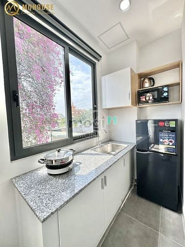Hình ảnh Mb6623 nạp rút nhanh chóng Studio cửa sổ full nt ngay cầu Bông gần Phan Xích Long