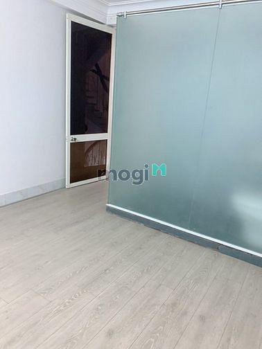 Hình ảnh Nhà hẻm 6m 433/2a Lê Đại Hành Q11 4x20m 3L 6pn