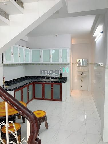 Hình ảnh Nhà hẻm 6m 433/2a Lê Đại Hành Q11 4x20m 3L 6pn