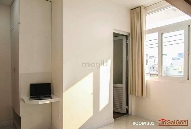 Hình ảnh Bancol lớn với nội thất đẹp ngay trung tâm Quận 8