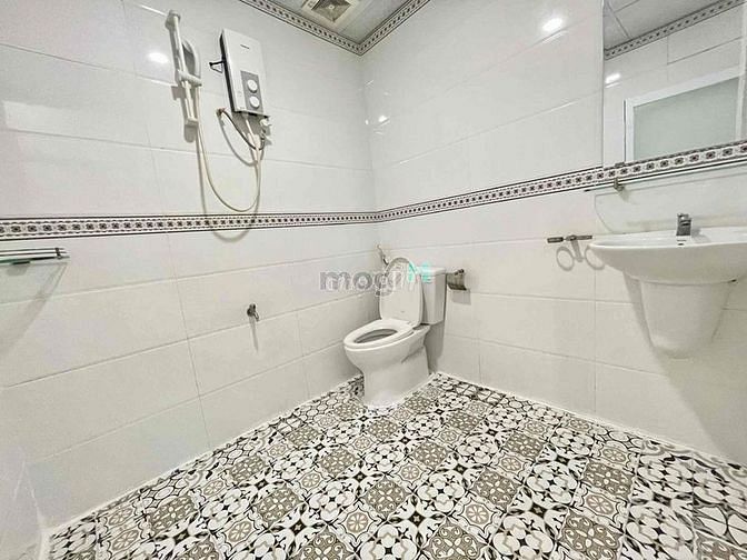 Hình ảnh Khai trương CH 2PN BALCONY gần cầu THỊ NGHÈ Q1