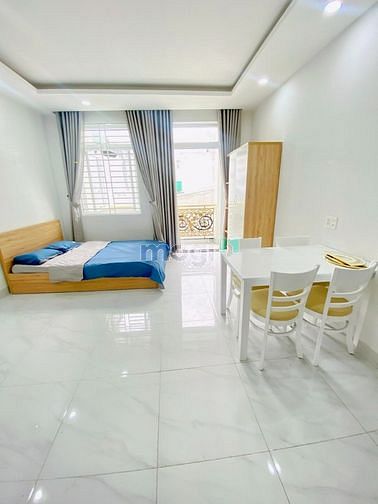 Hình ảnh 🌿 Mb6623 nạp rút nhanh chóng ban công rộng 40m2 ở Phan Xích Long giáp Quận 1
