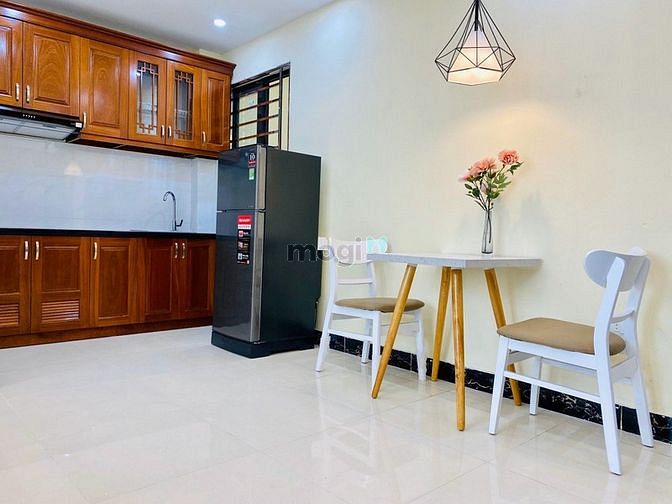 Hình ảnh Vincom Nguyễn Chí Thanh Mới Tinh Full Đồ Thang Máy Giá Tốt