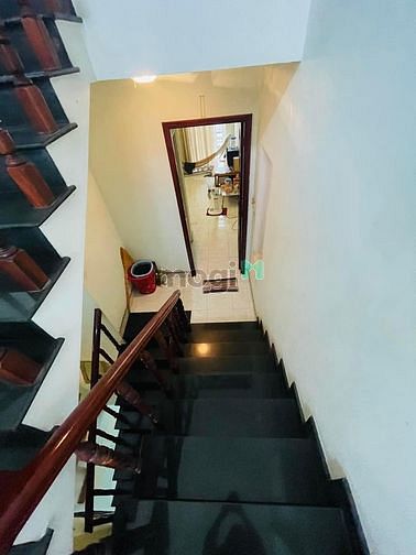 Hình ảnh Khu Vip Xóm Chiếu, Quận 4, 70m2, 4 Tầng, Chỉ 7 Tỷ 49