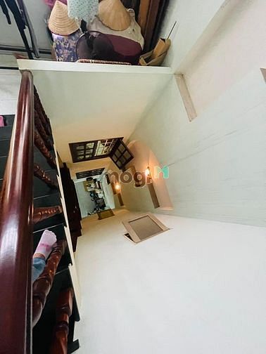 Hình ảnh Khu Vip Xóm Chiếu, Quận 4, 70m2, 4 Tầng, Chỉ 7 Tỷ 49