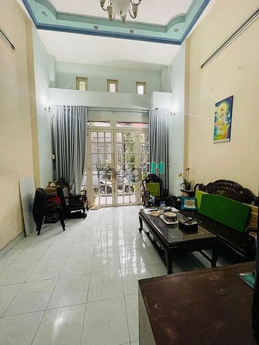 Hình ảnh Khu Vip Xóm Chiếu, Quận 4, 70m2, 4 Tầng, Chỉ 7 Tỷ 49