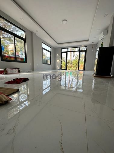 Hình ảnh Văn Phòng rộng 45m2 có thể làm kho sẵn máy lạnh tủ lạnh