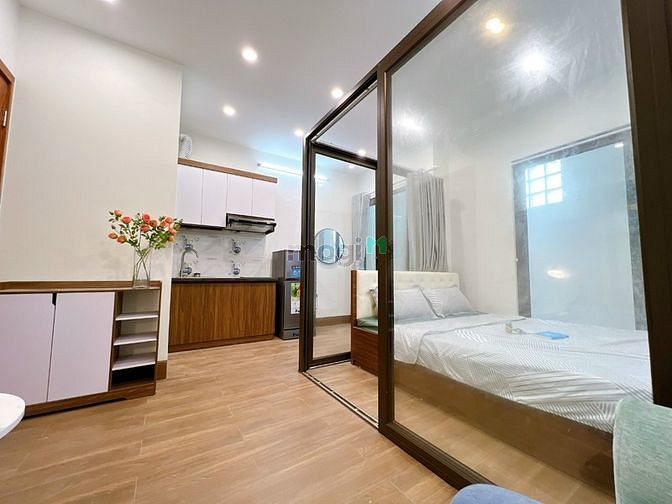 Hình ảnh Cầu giấy 45m -1n1k- Full Đồ Thang Máy Giá Tốt