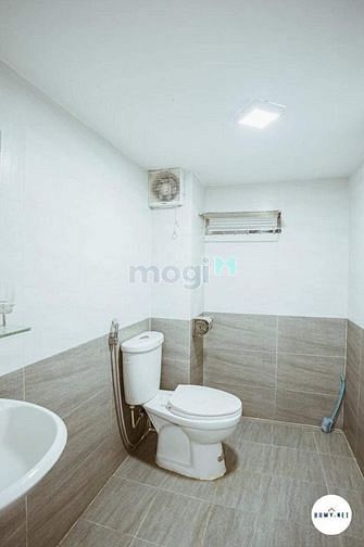 Hình ảnh Phong cho thue ngay etown Cong Hoa