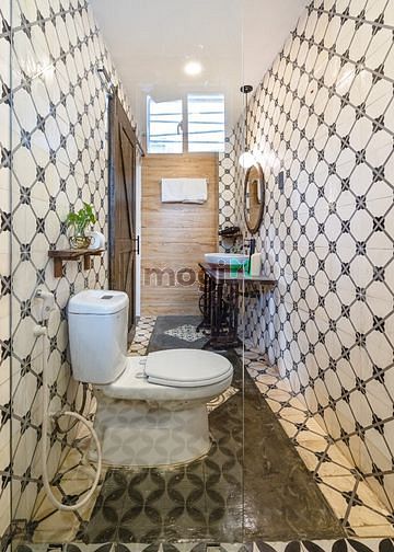 Hình ảnh 𝗖𝗮̆𝗻 𝗵𝗼̣̂ 𝟮𝗣𝗡 𝟭𝗪𝗖 𝗽𝗵𝗼𝗻𝗴 𝗰𝗮́𝗰𝗵 𝗵𝗼𝗮̀𝗶 𝗰𝗼̂̉.