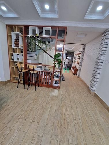Hình ảnh NHÀ Q2 RẤT ĐẸP Bán Quốc Hương 65m2 2Tỷ56 SHR