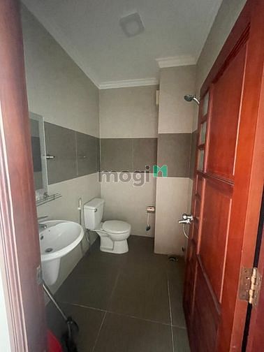 Hình ảnh Cần cho thuê hxh 443/8D  Lê Văn Sỹ P13 Quận 3
