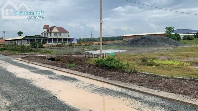 Hình ảnh Cần bán 2290m2 đối diện kcn Becamex, SỔ HỒNG RIÊNG GIÁ 700
