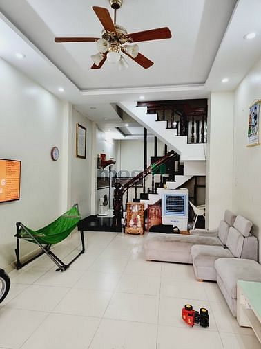 Hình ảnh Bán nhà phố cách Phạm Văn Đồng 100m