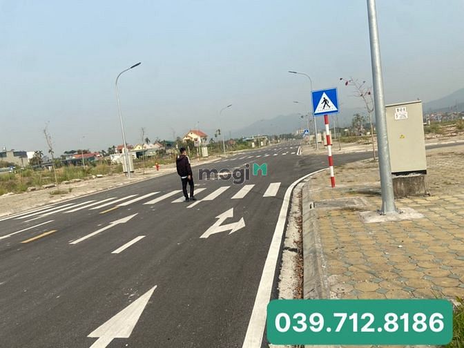 Hình ảnh Gom đất rẻ cho nhà Trang MB66.COM Chính Thức - MB 66 Uy Tín với đất mặt quốc lộ 10 có sổ không cần xây