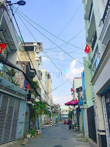 Hình ảnh Nhà 3 tầng đúc, hẻm xe hơi Phạm Văn Chiêu GV, 4PN