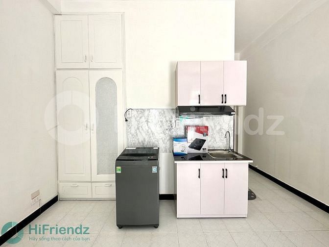 Hình ảnh Khai Trương CH Studio Bancol - Máy Giặt Sấy Riêng - Vạn Hạnh Mall