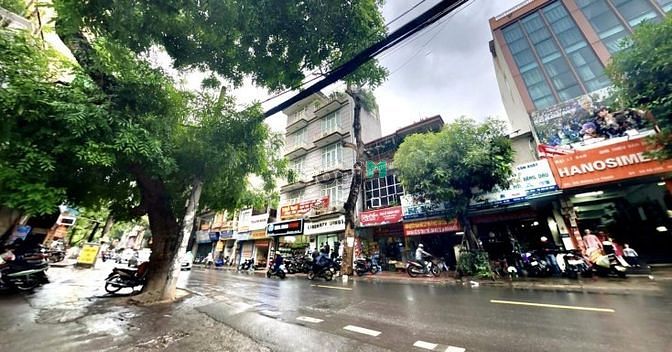 Hình ảnh Bán Nhà MP Đê La Thành 99m2 Mt 6.1. Lô Góc, Kinh Doanh Sầm Uất