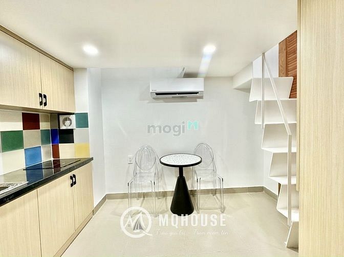 Hình ảnh Ngay võ văn tần_ Công viên tao đàn_Nhà mới ban công cửa sổ_full