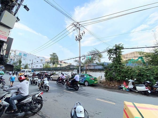Hình ảnh Cho Thuê Đất 4700m2 80x60m mặt Tiền Gần Xô Viết Nghệ Tĩnh Bình Thạnh