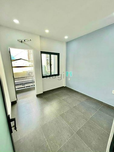 Hình ảnh Nhà SHR bán sang tên liền tay Q11