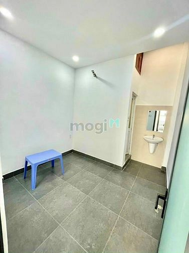 Hình ảnh Nhà SHR bán sang tên liền tay Q11