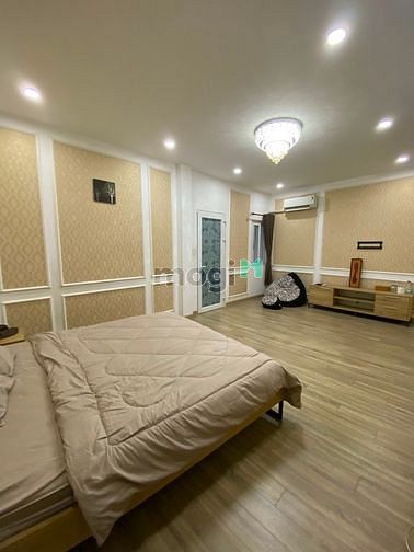 Hình ảnh Studio new seal siêu lớn gần Bệnh Viện Bình Dân