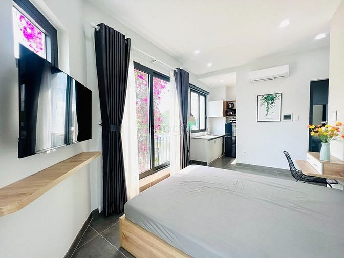 Hình ảnh Studio balcon mới keng 100%, view vườn hoa, đi qua Q1 chỉ 5 phút