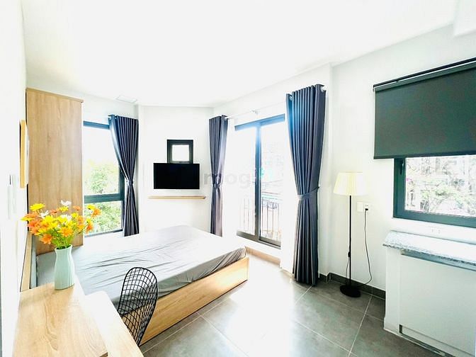 Hình ảnh Studio balcon mới keng 100%, view vườn hoa, đi qua Q1 chỉ 5 phút