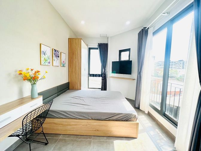 Hình ảnh Studio balcon mới keng 100%, view vườn hoa, đi qua Q1 chỉ 5 phút