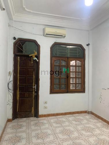 Hình ảnh Nhà phố Chùa Bộc  , DT: 45m2 x 4 tầng , giá 15tr / tháng