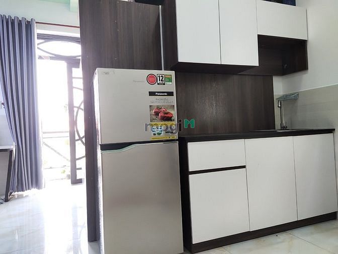Hình ảnh Phòng ban công, 2 cửa sổ, full nội thất mới