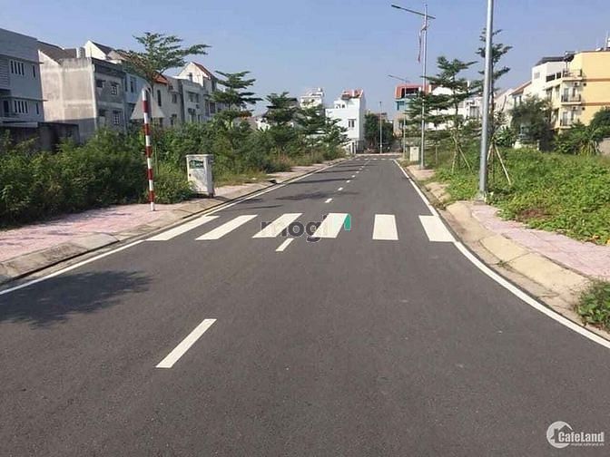 Hình ảnh Thanh lý gấp nền đất KDC Bách Giang, đường Đỗ Xuân Hợp, Quận 9 lô 90m2
