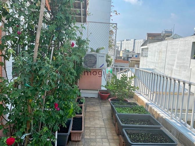 Hình ảnh Chung cư mini 1 phòng ngủ ban công - bao phí chỉ tính điện gần sân bay