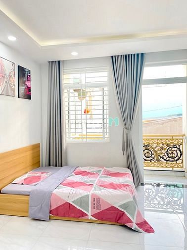 Hình ảnh 🌈 Ban Công 50M2 Toà Thang Máy . NGÃ TƯ PHÚ NHUẬN