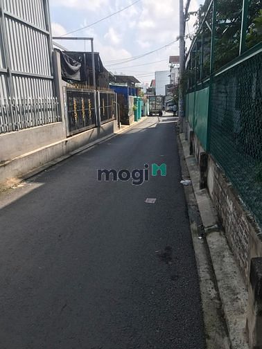 Hình ảnh Bán gấp nhà C4 hai mặt tiền, 89M2, chỉ 5 tỷ 400 triệu, thới an 9, q12.