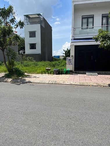 Hình ảnh Còn 2 lô đất mặt tiền Ba Vân, P14, Q.Tân Bình. DT 60m2. 2tỷ150triệu