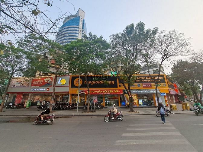 Hình ảnh Cho thuê căn góc đẹp nhất phố Huỳnh Thúc Kháng